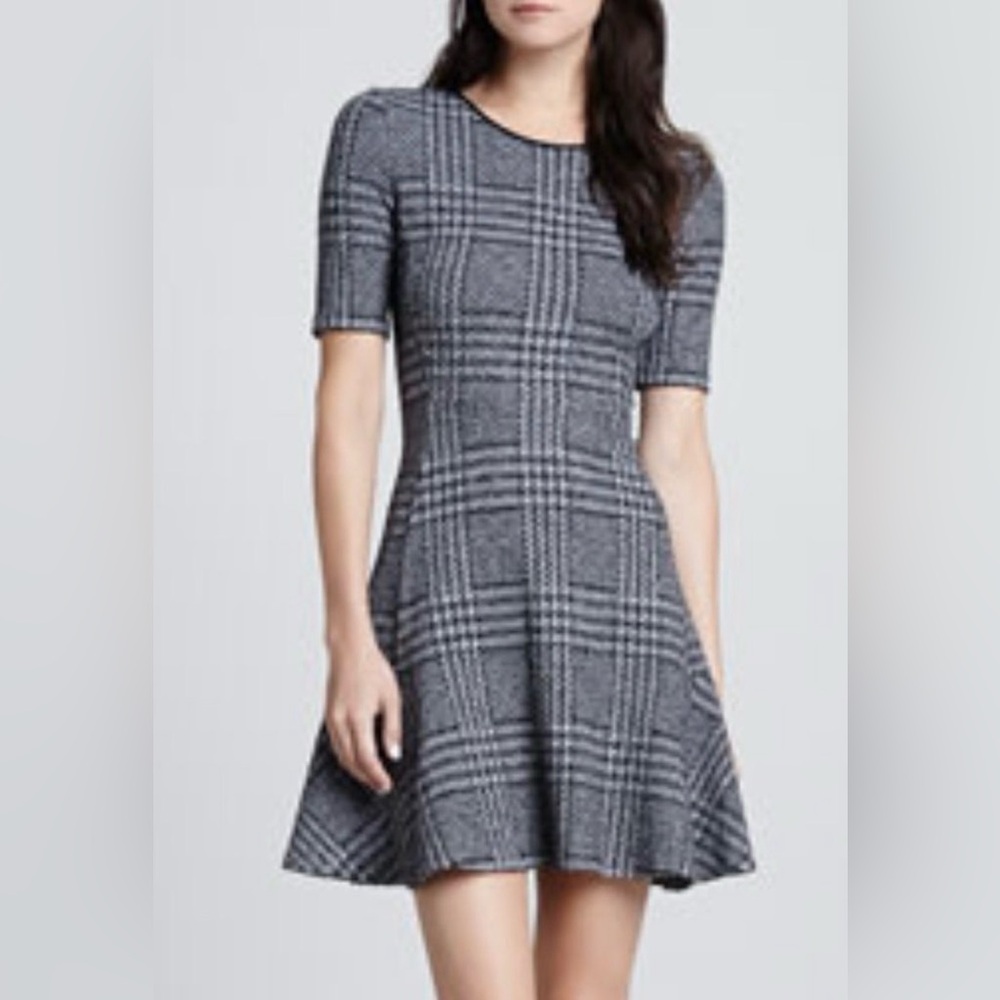NWOT Theory Nikay Dress 10 Black White Houndstooth Sheath Fit Flare Jersey